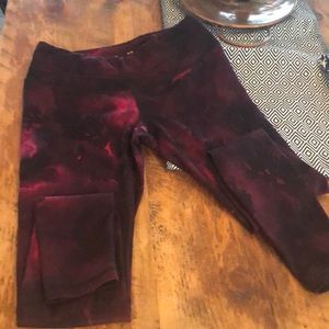 Lucy size medium leggings!